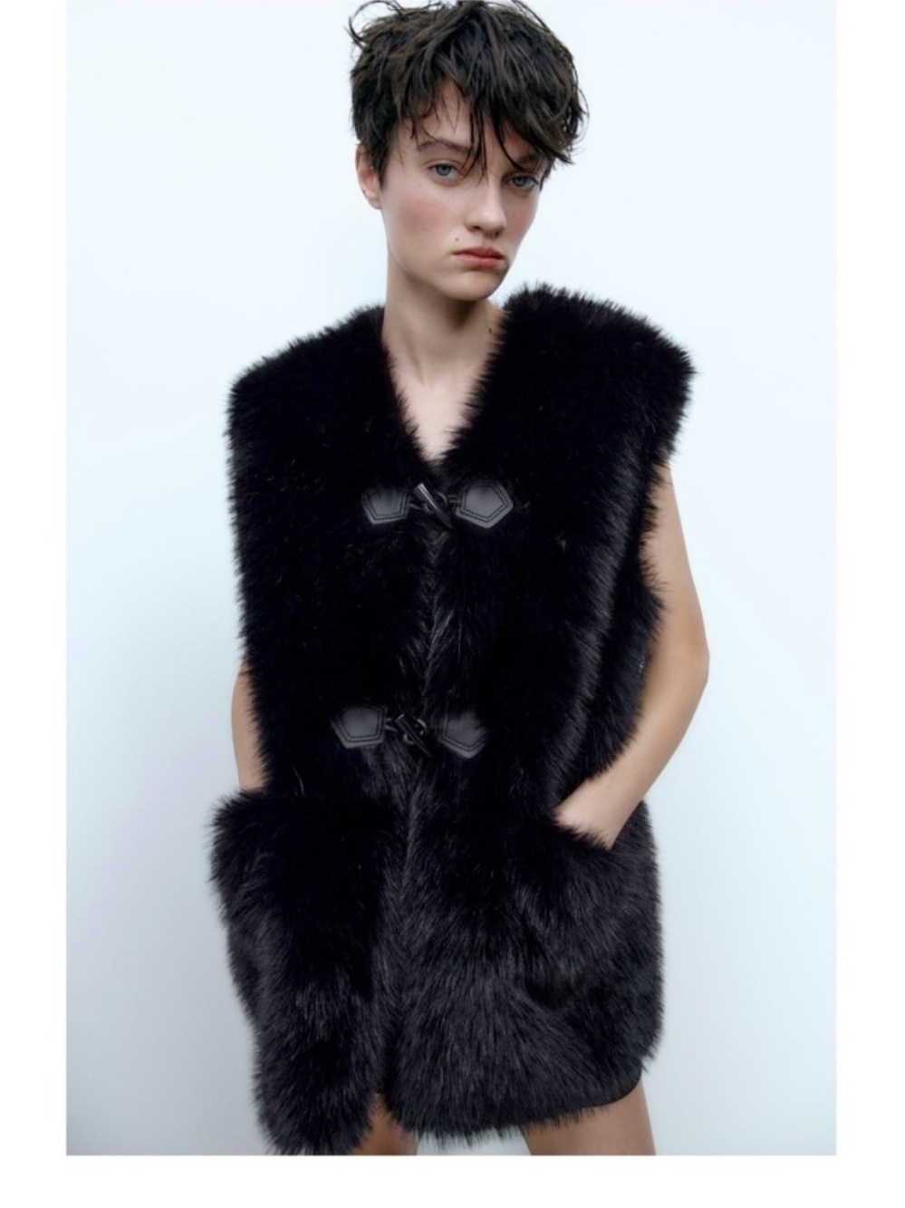 Zara Black Faux Fur Vest